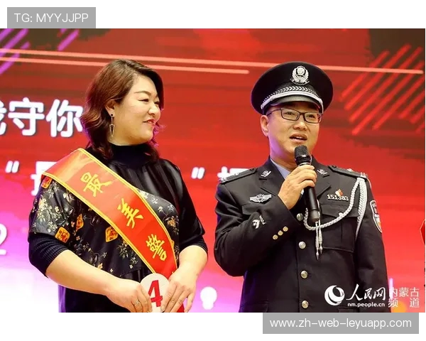 洪超的麦克风：用诗意解构苏超的热血与温柔